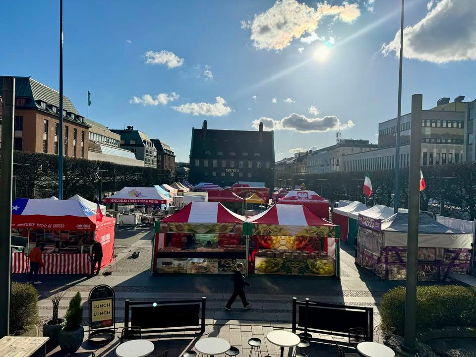 marknad i solsken