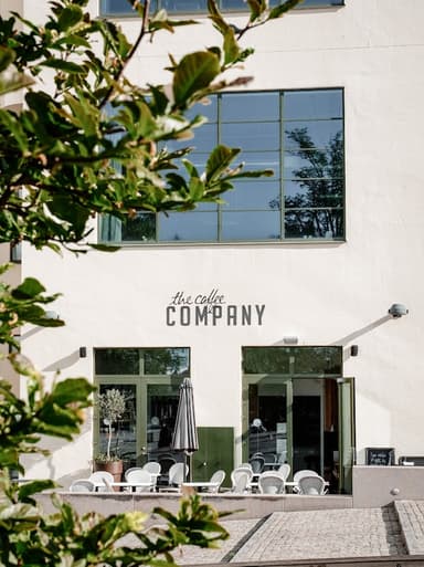The Company exteriör.