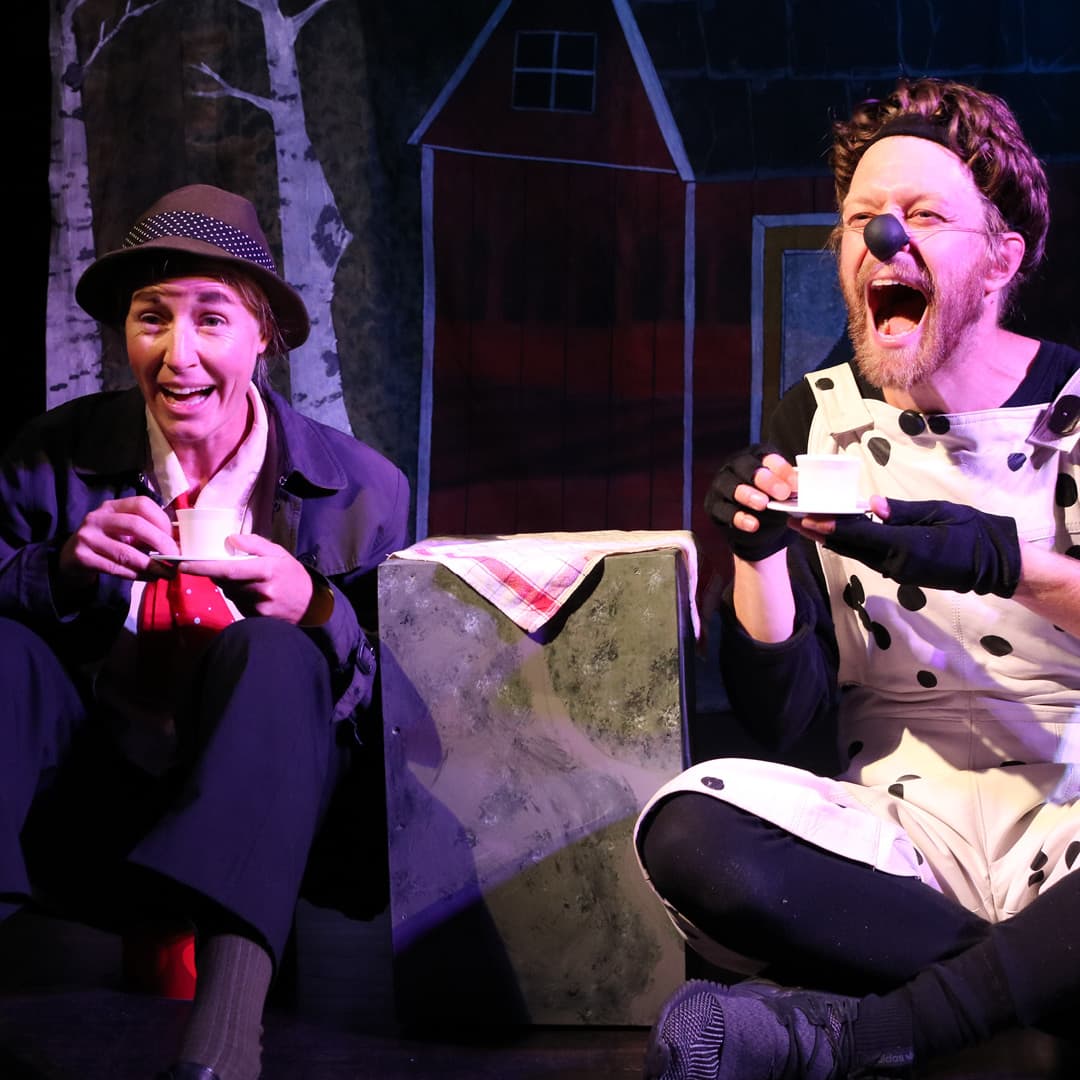 Lördagsbarn: Teater Trampolin – Sagan om den lilla farbrorn