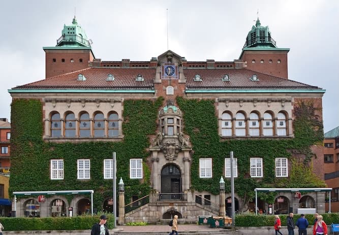 Exteriör rådhuset.